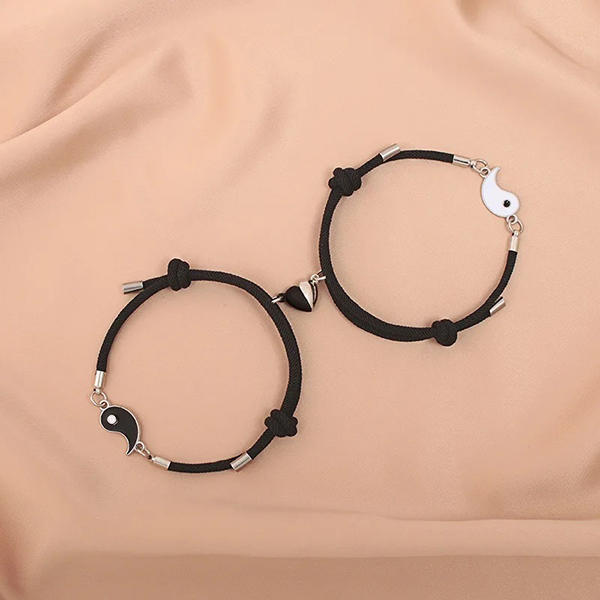 New Trendy Black Couple Heart Magnetic Bracelets -  Adjustable Rope for Friends & Couples.
